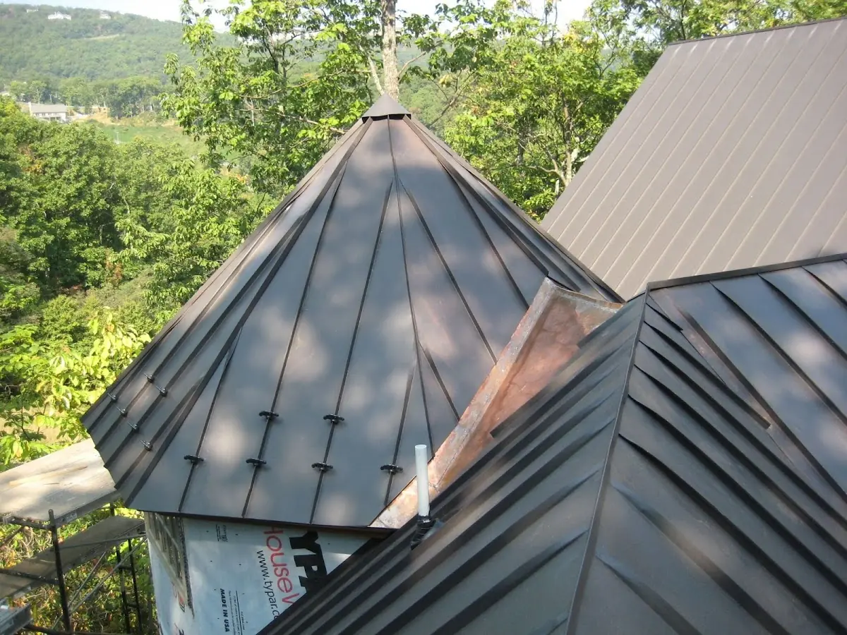 Professional Roof Tarp Installation by Craftsman Roofing in Ringoes